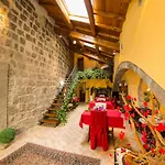 Medieval House ベッド・アンド・ブレックファスト 3*