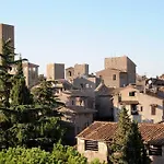 ベッド・アンド・ブレックファスト Medieval House ヴィテルボ