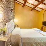 Medieval House 3*