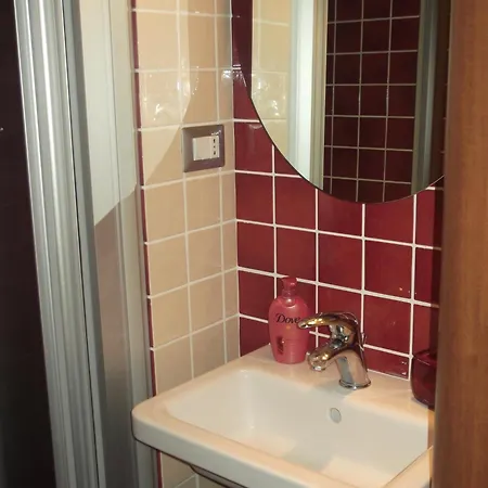 Alojamento de Acomodação e Pequeno-almoço Medieval House Viterbo