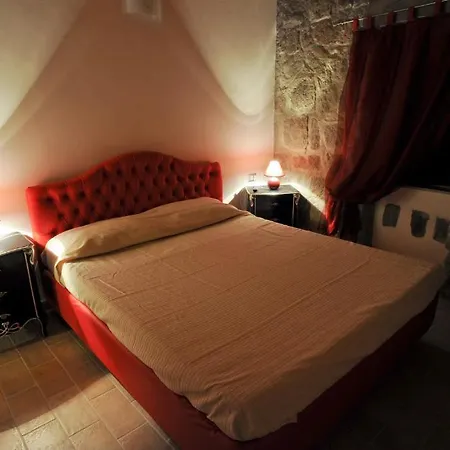Medieval House 3*