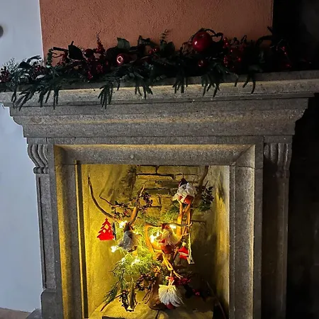 Medieval House 3*