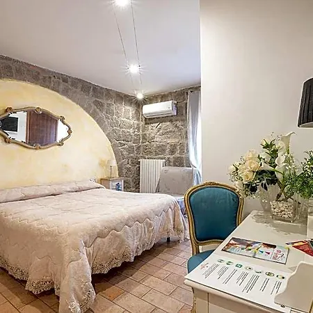 Medieval House 3* 비테르보