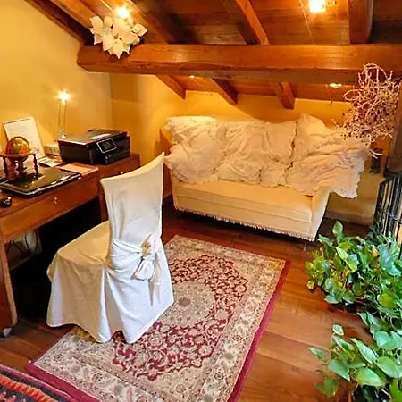 B&B Medieval House