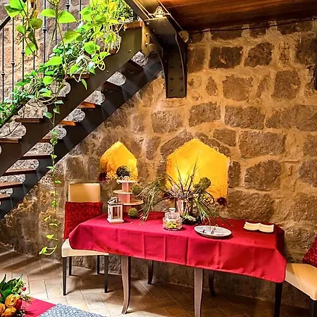 B&B Medieval House 비테르보