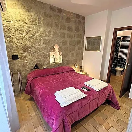 B&B Medieval House