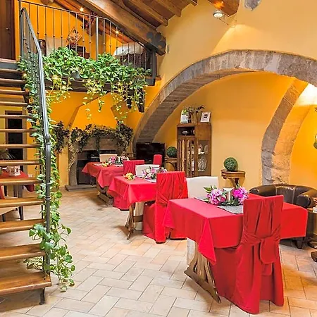 Medieval House B&B 비테르보