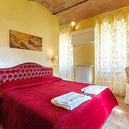 Medieval House B&B 3*