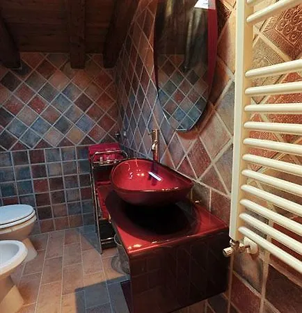 Alojamento de Acomodação e Pequeno-almoço Medieval House Viterbo