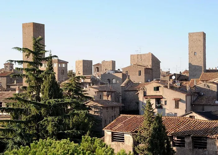 ベッド・アンド・ブレックファスト Medieval House ヴィテルボ