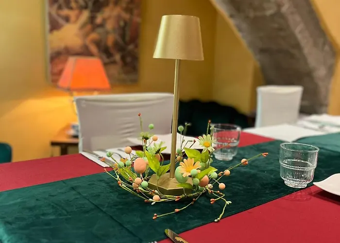 Medieval House Frühstückspension 3*